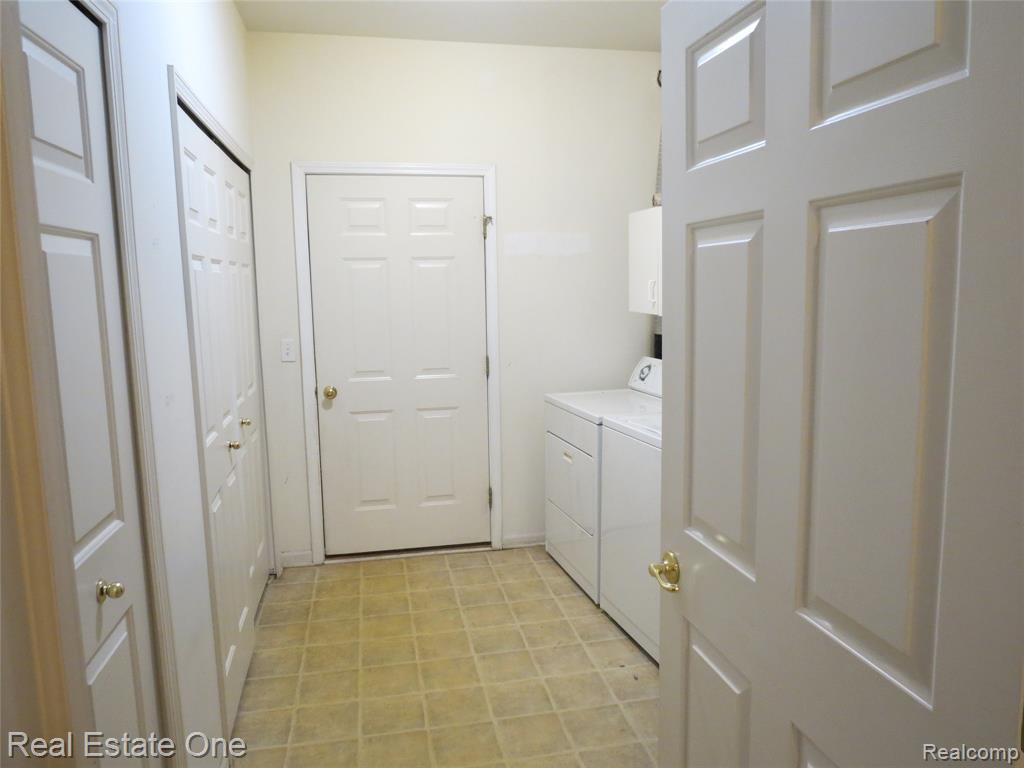 3153 Kneeland Circle, Howell, MI 48843 — Photo 23
