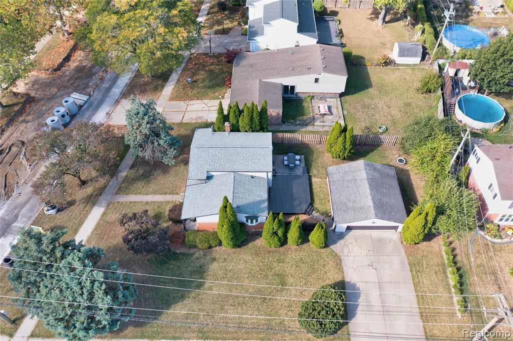 908 W Elmwood Avenue, Clawson, MI — Photo 36