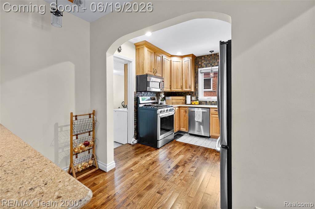 6155 N Silvery Lane, Dearborn Heights, MI 48127 — Photo 20