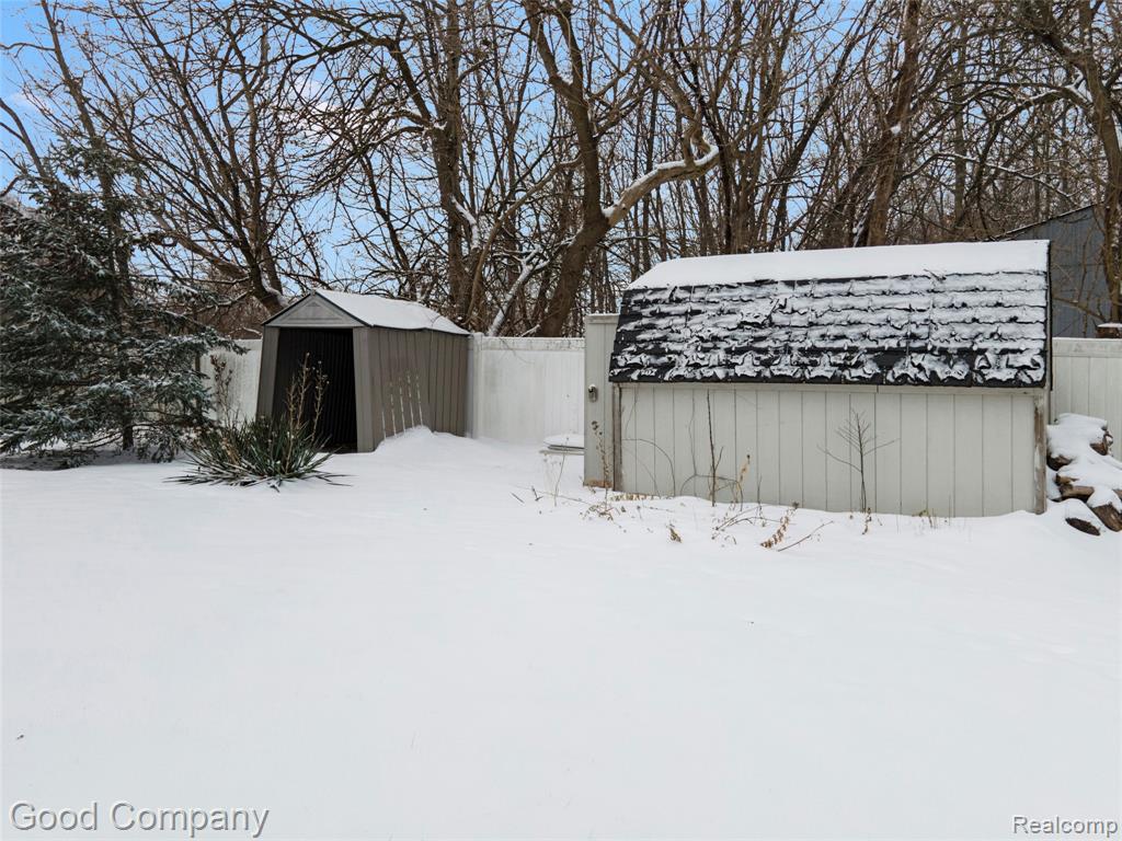 36950 Willow Road, New Boston, MI 48164 — Photo 48