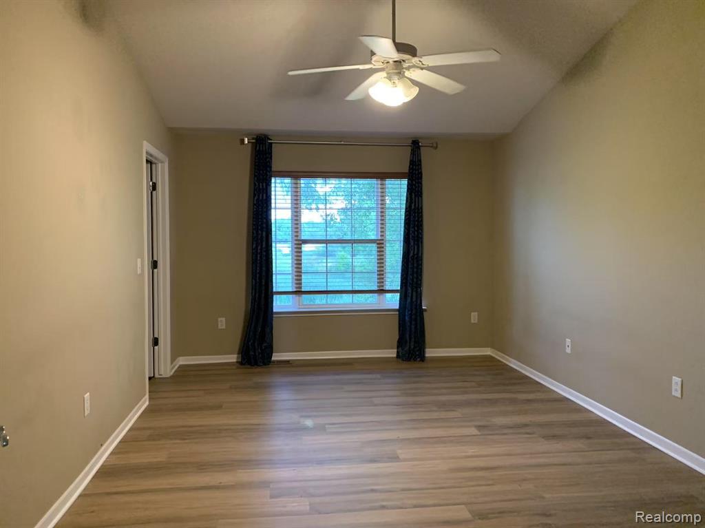 41540 Oconnor Lane, Novi, MI — Photo 8