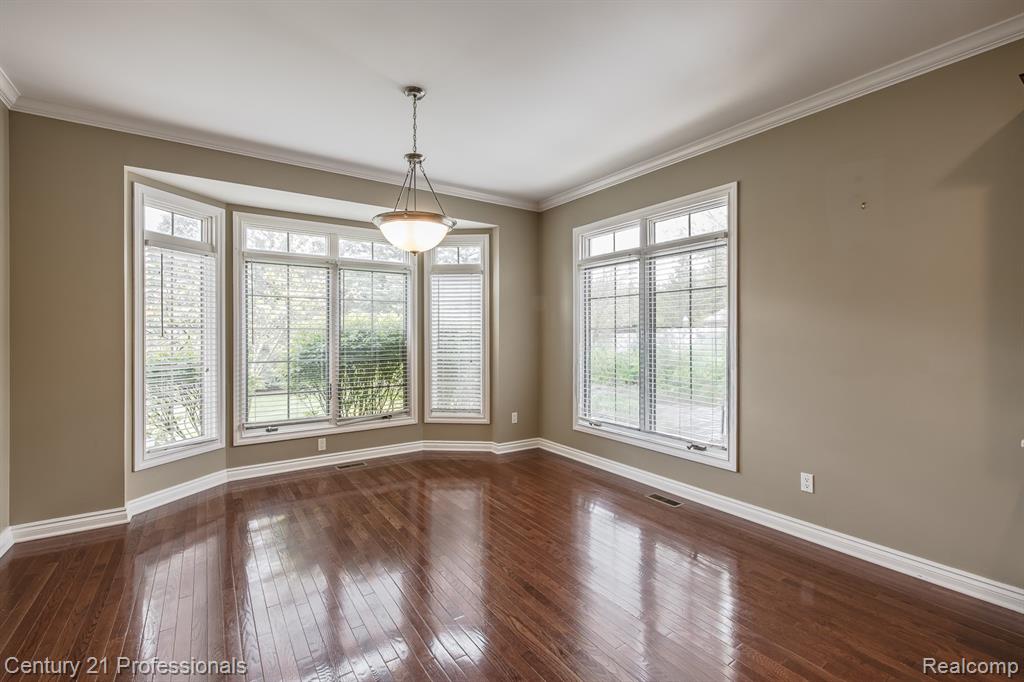 6410 Enclave Drive, Clarkston, MI 48348 — Photo 38