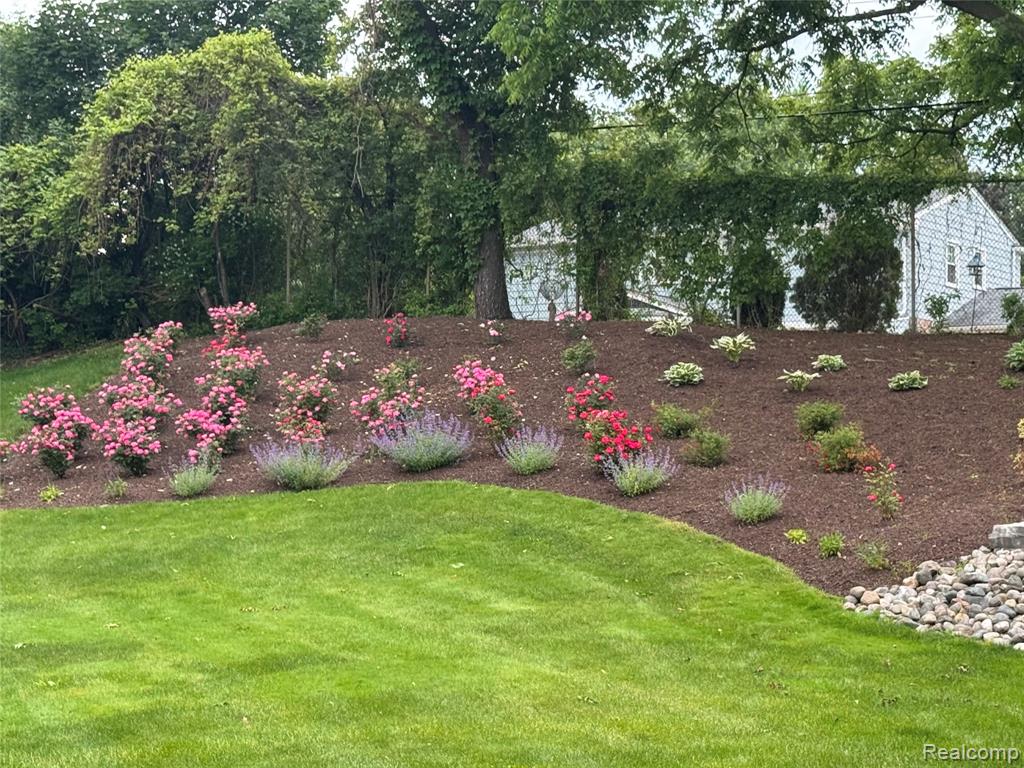 2562 Sequoia Court, Bloomfield, MI 48304 — Photo 50