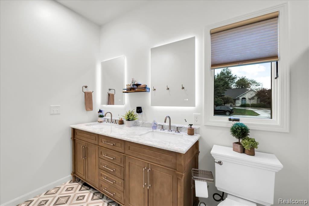 2376 Joseph Tamron Drive W, St. Clair, MI 48079 — Photo 21