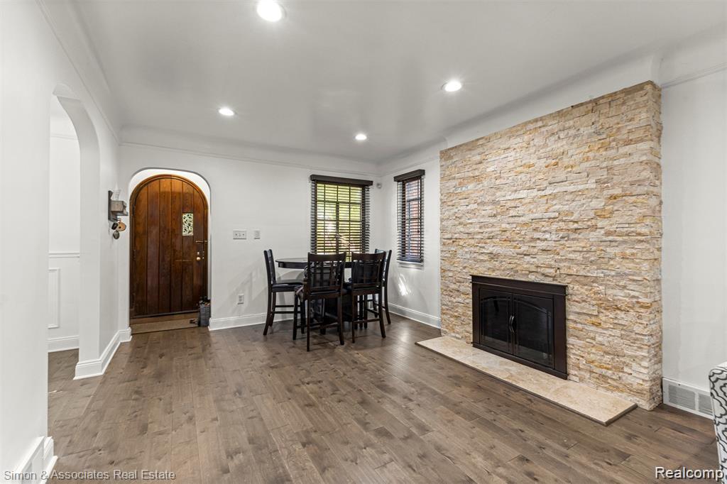 745 Beechmont Street, Dearborn, MI 48124 — Photo 17