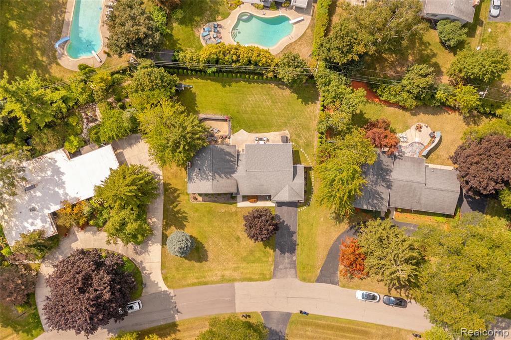 6736 Timber Ridge Drive, Bloomfield Hills, MI 48301 — Photo 34