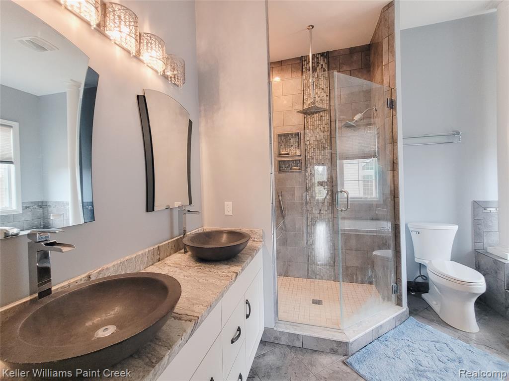 5612 Knob Hill Circle, Clarkston, MI 48348 — Photo 18