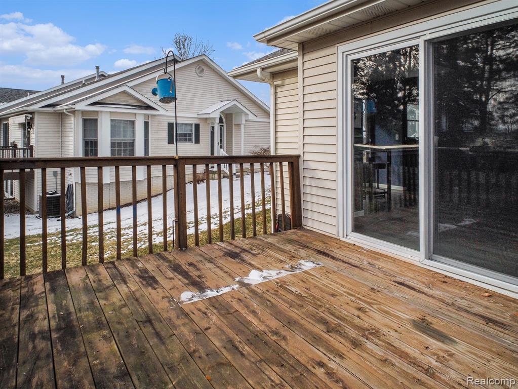 4086 Squire Hill Drive, Flushing, MI 48433 — Photo 28