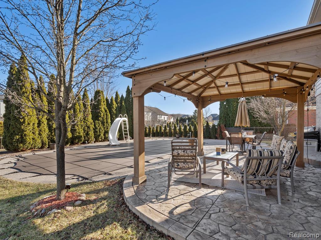 46490 MARINER Drive, Macomb, MI 48044 — Photo 44
