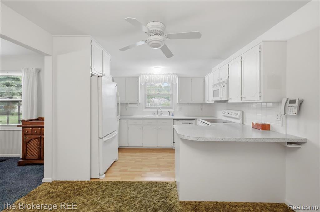 4375 Esta Drive, Flint, MI 48506 — Photo 19
