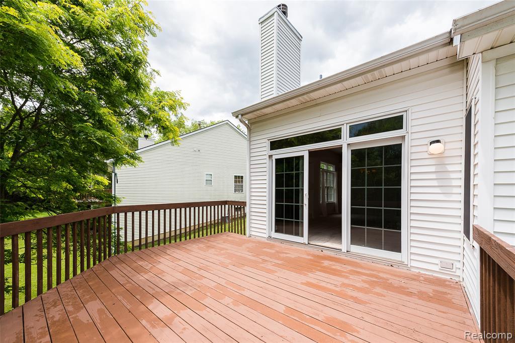 7509 Lake Street, Dexter, MI 48130 — Photo 18