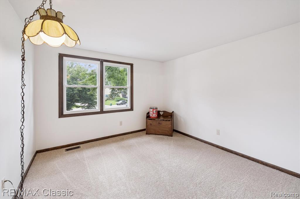1561 Waters Edge Court, Wixom, MI 48393 — Photo 34