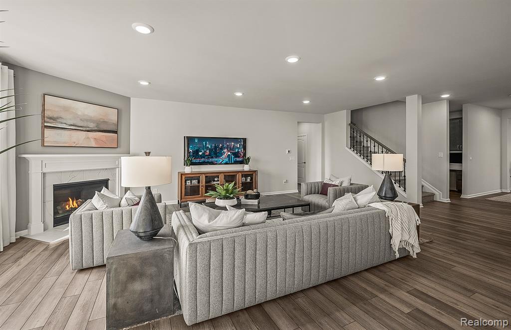 873 Risdon Trail South, Saline, MI, 48176