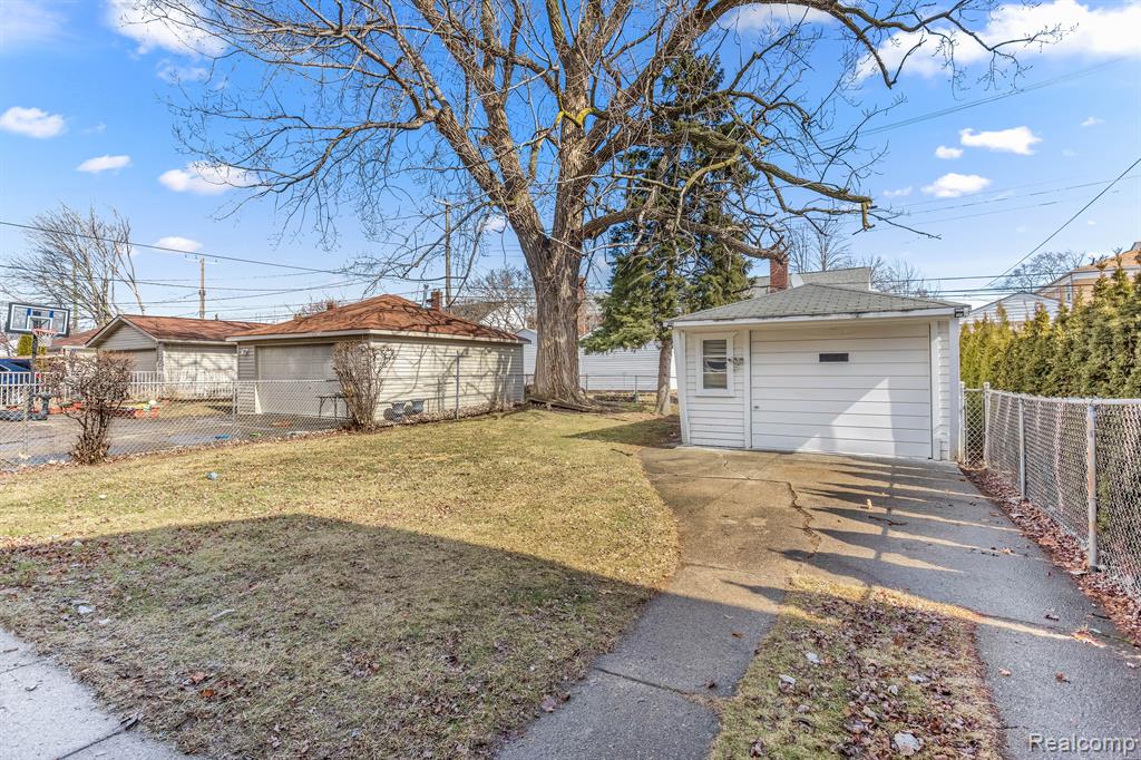 7722 MILLER Road, Dearborn, MI 48126 — Photo 22