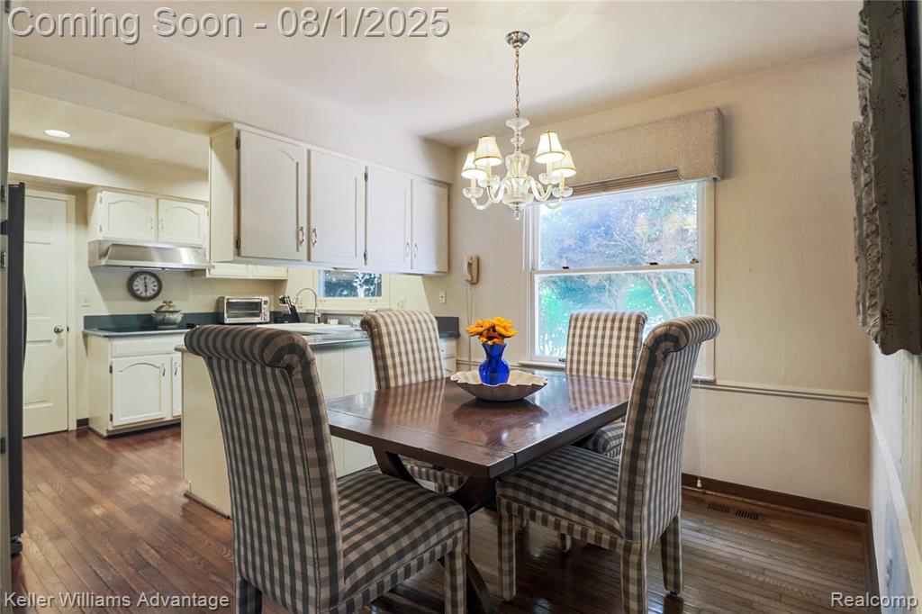 5349 Greenbriar Drive, West Bloomfield, MI 48323 — Photo 19
