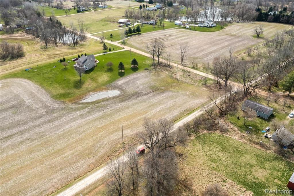 N Schrepfer Road, Howell, MI 48855 — Photo 8