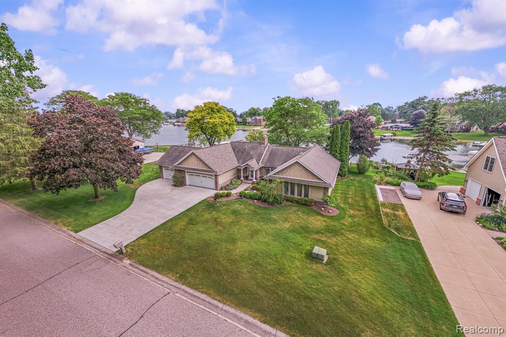 4178 Chevron Drive, Highland, MI 48356 — Photo 4