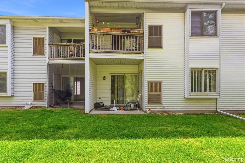 42 Rosebud Lane, Mount Clemens, MI 48043 — Photo 23