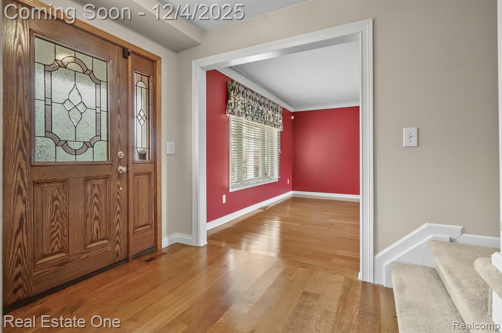 4147 Greensboro Drive, Troy, MI 48085 — Photo 2