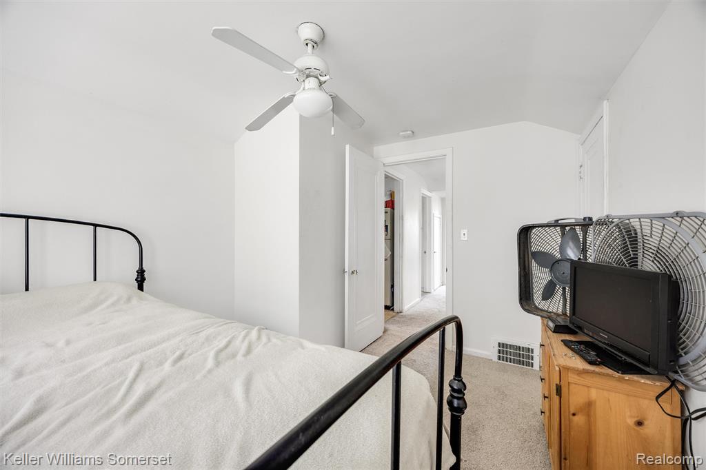2960 Kenmore Road, Berkley, MI 48072 — Photo 11