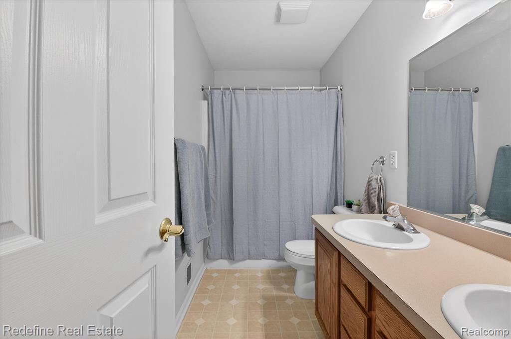 620 Bannock Court, Saline, MI 48176 — Photo 39