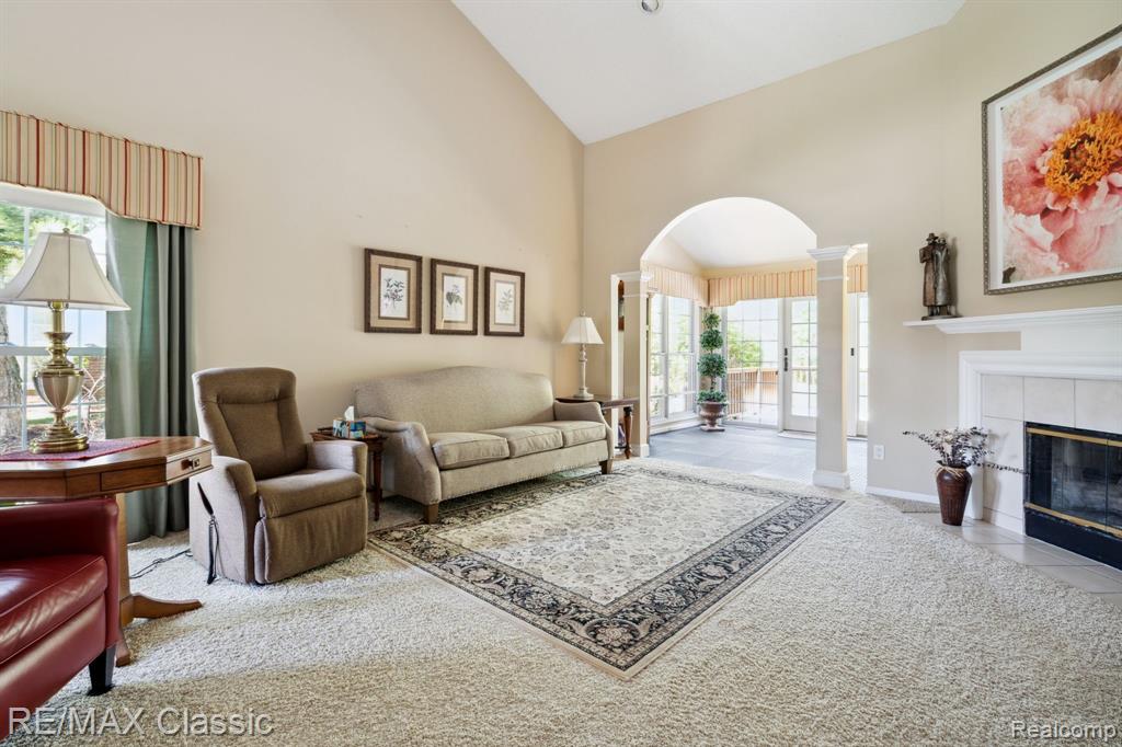 39508 VILLAGE RUN Drive, Northville, MI 48168 — Photo 18