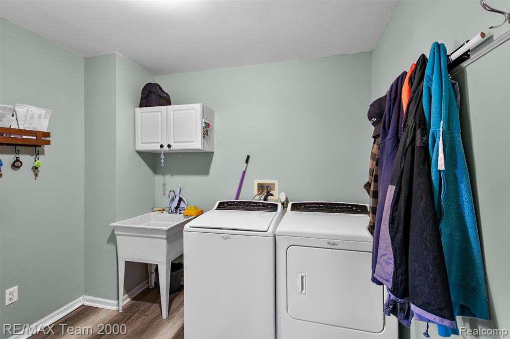 421 Light Tower Court, Belleville, MI 48111 — Photo 23