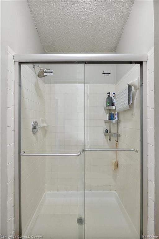 49750 PLYMOUTH Way, Plymouth, MI 48170 — Photo 21