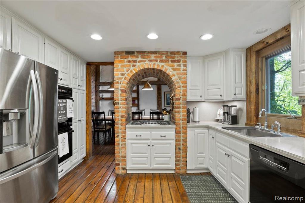6885 DEERHILL Drive, Clarkston, MI — Photo 19