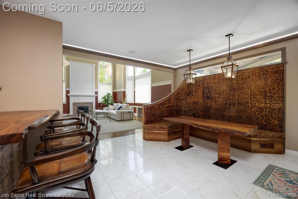 910 Edgemont Park, Grosse Pointe, MI 48230 — Photo 11