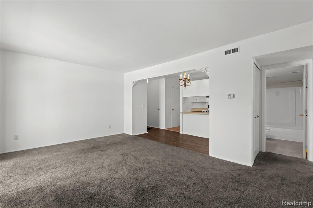 8709 Candlewood Trail, Brighton, MI 48116 — Photo 11