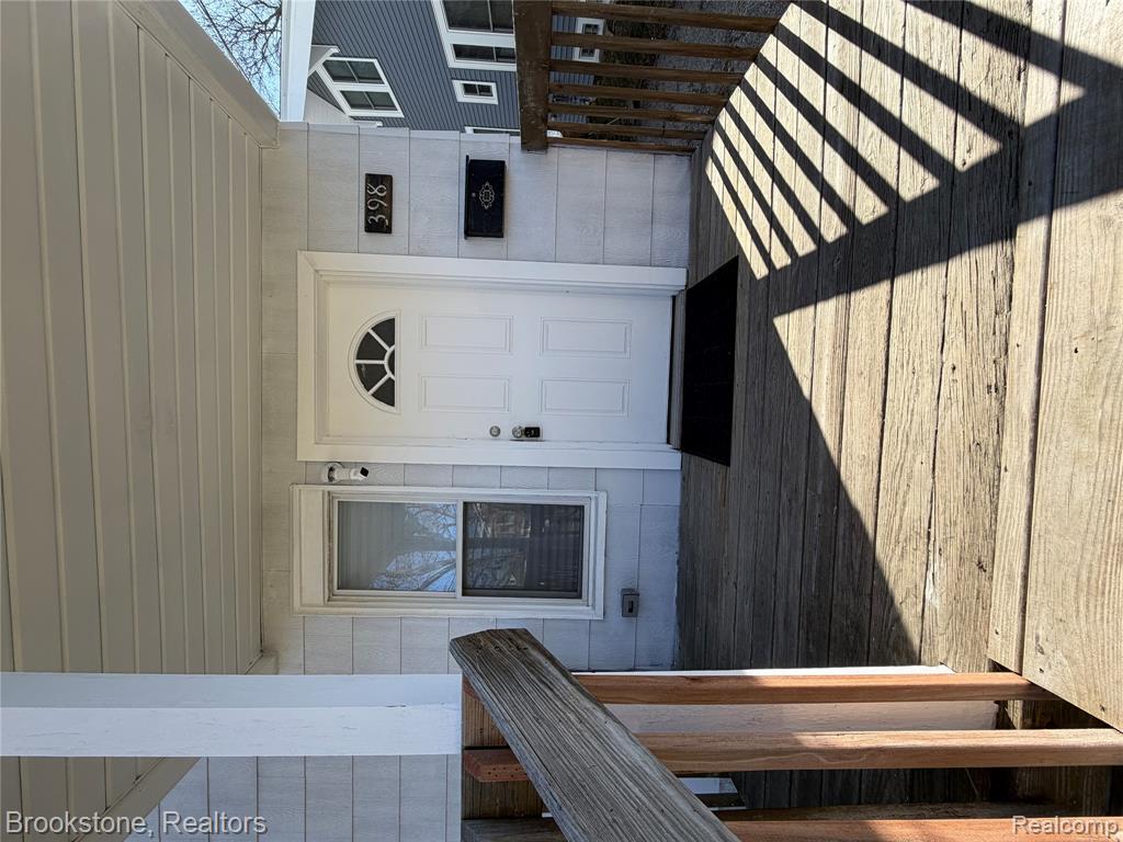 398 N Saginaw Street, Pontiac, MI 48342 — Photo 17