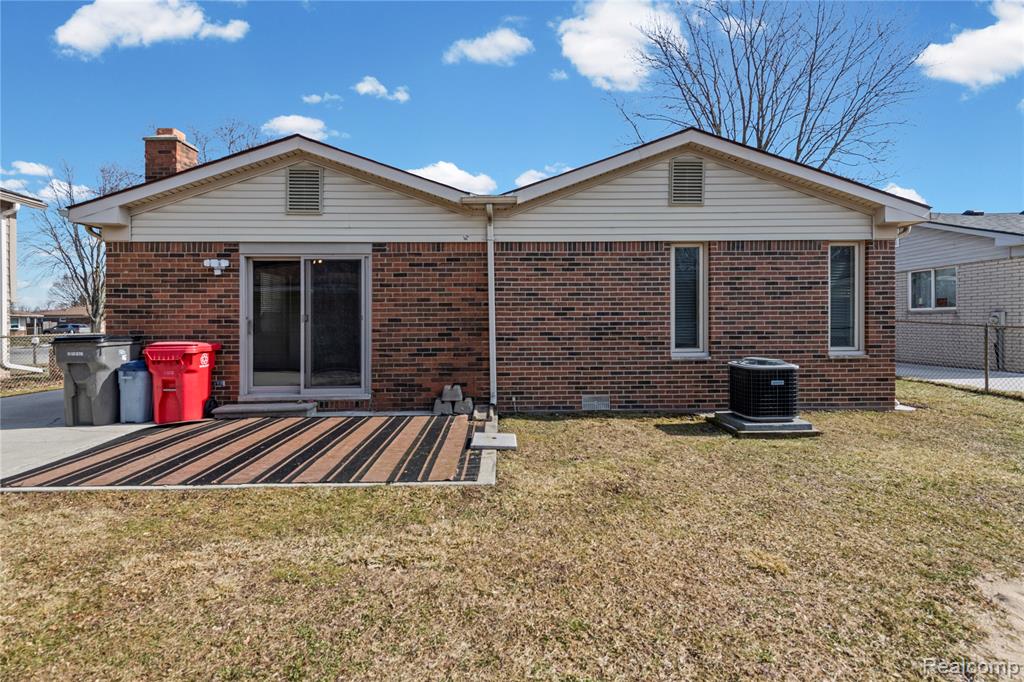 42719 Walker Street, Clinton Twp, MI 48038 — Photo 29