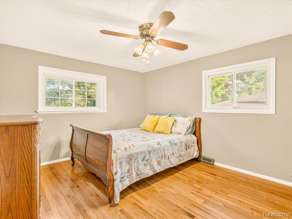 1082 Borgstrom Avenue, Ypsilanti, MI 48198 — Photo 17