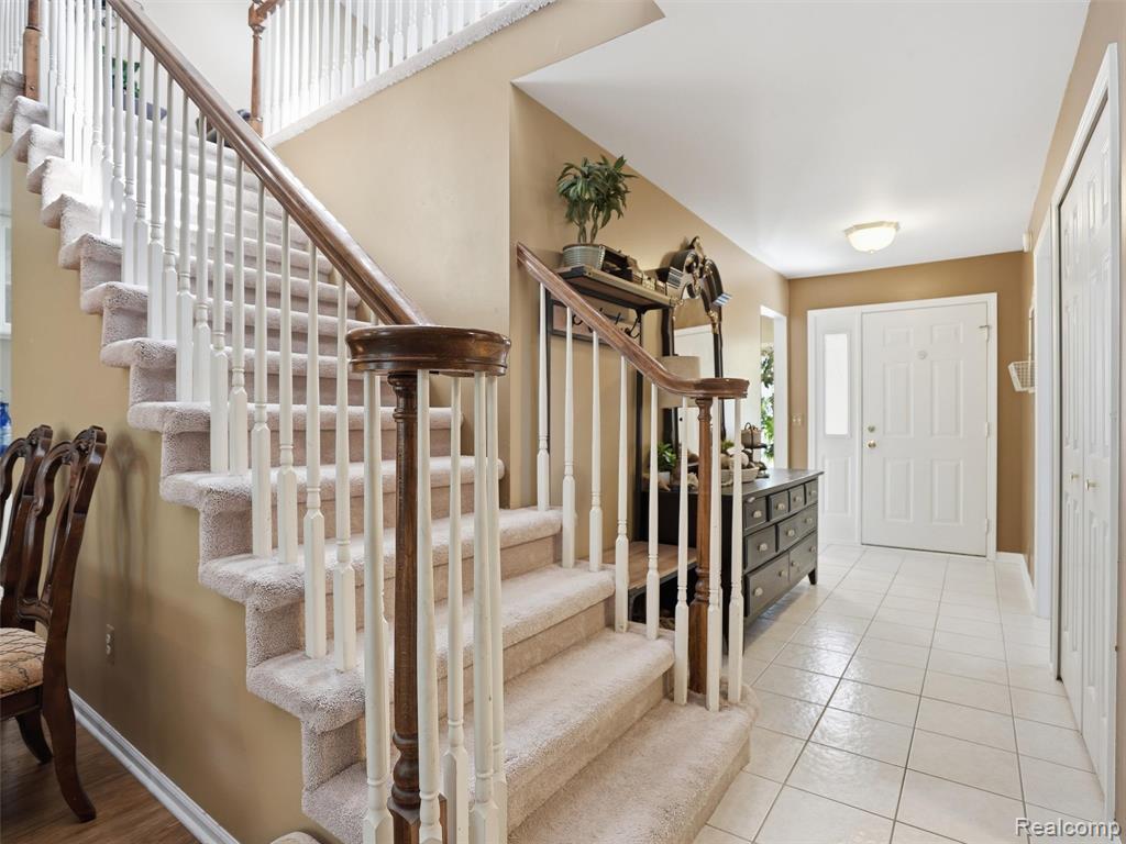 52088 Southview Ridge, Macomb, MI 48042 — Photo 5