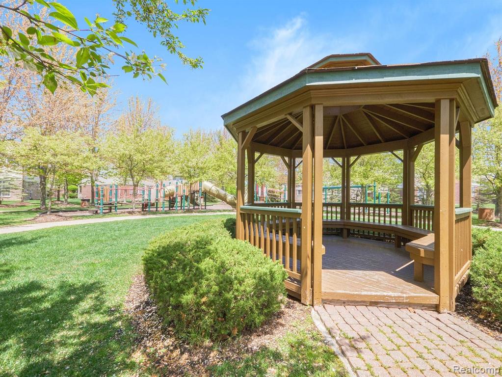 4134 STRATHMORE Lane, Canton, MI 48188 — Photo 17