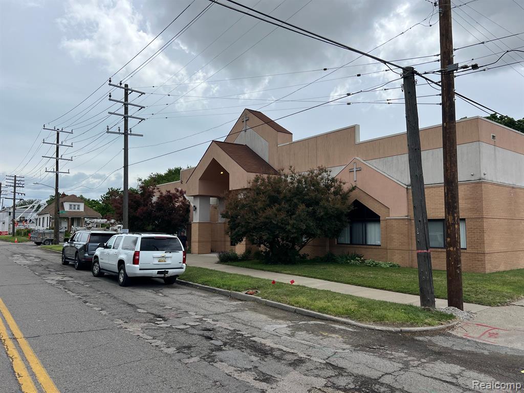 6100 - 6138 E NEVADA Street E, Detroit, MI 48234 — Photo 6