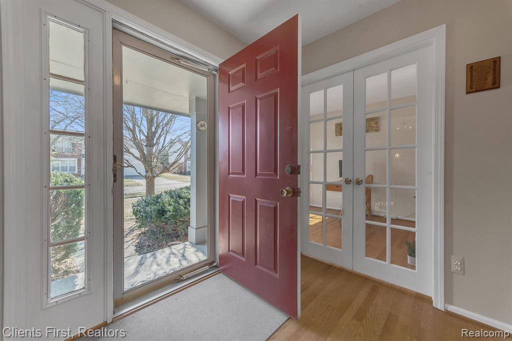 46408 DOUBLETREE Road, Canton, MI 48187 — Photo 6