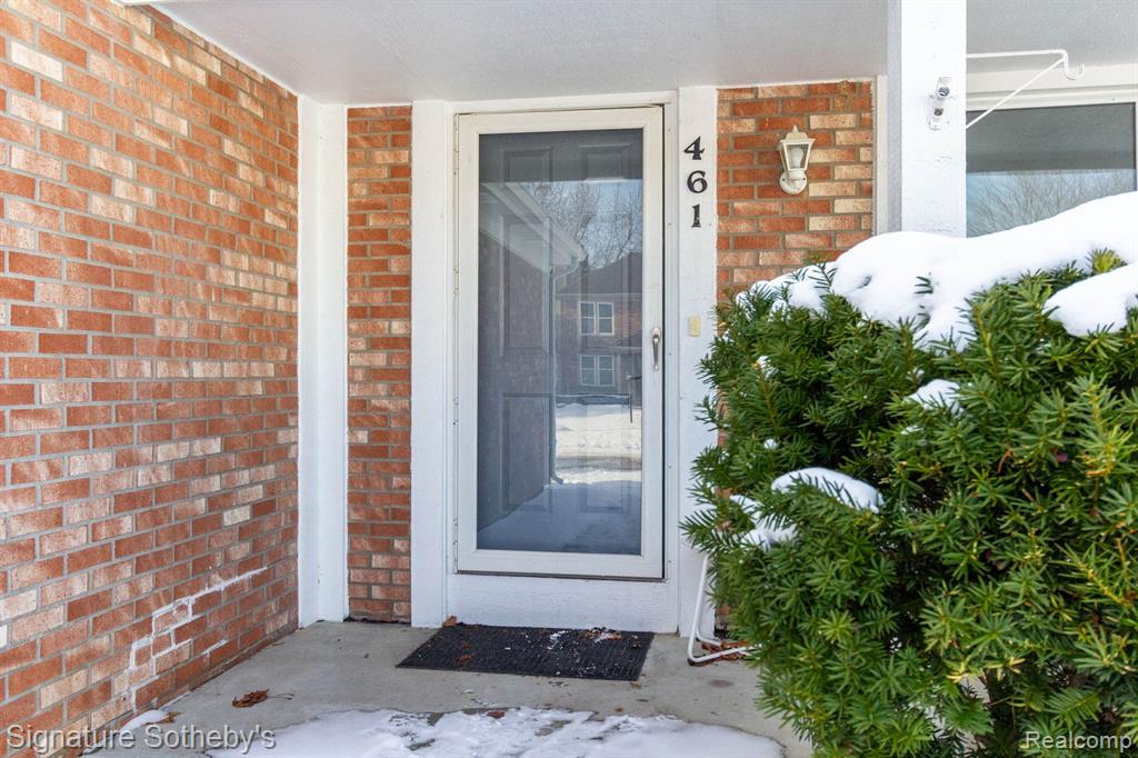 461 Farmridge Court, Rochester Hills, MI 48307 — Photo 28