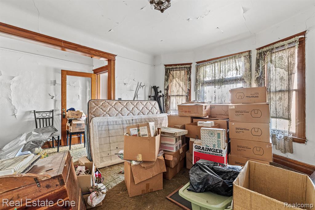 1821 HELEN Street, Detroit, MI 48207 — Photo 20