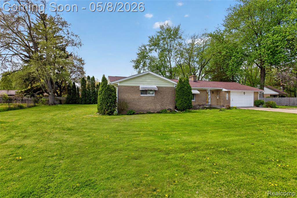 4300 S Washington Road, Saginaw, MI 48601 — Photo 2