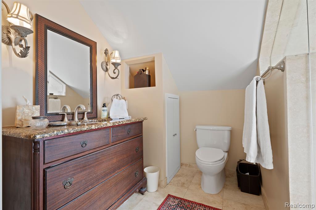 917 CEDARHILL Drive, Royal Oak, MI 48067 — Photo 20