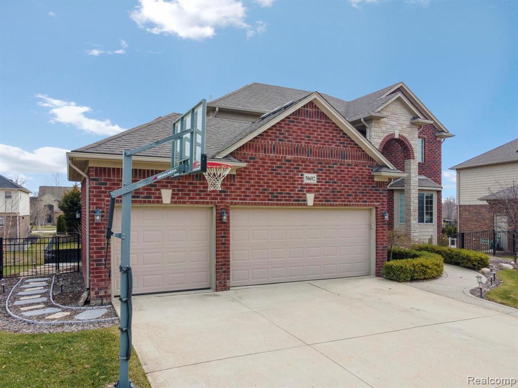 50692 Pinnacle Woods Lane, Macomb, MI 48042 — Photo 3