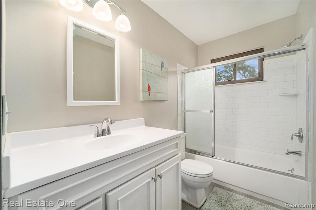 772 RANDALL Drive, Troy, MI 48085 — Photo 28