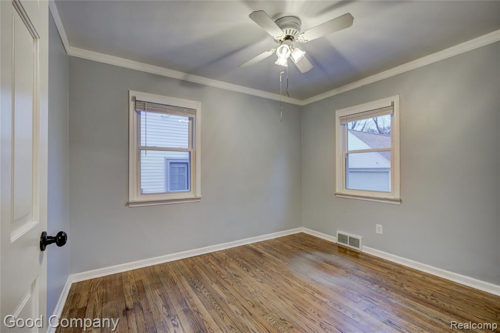 706 N Vermont Avenue, Royal Oak, MI 48067 — Photo 18