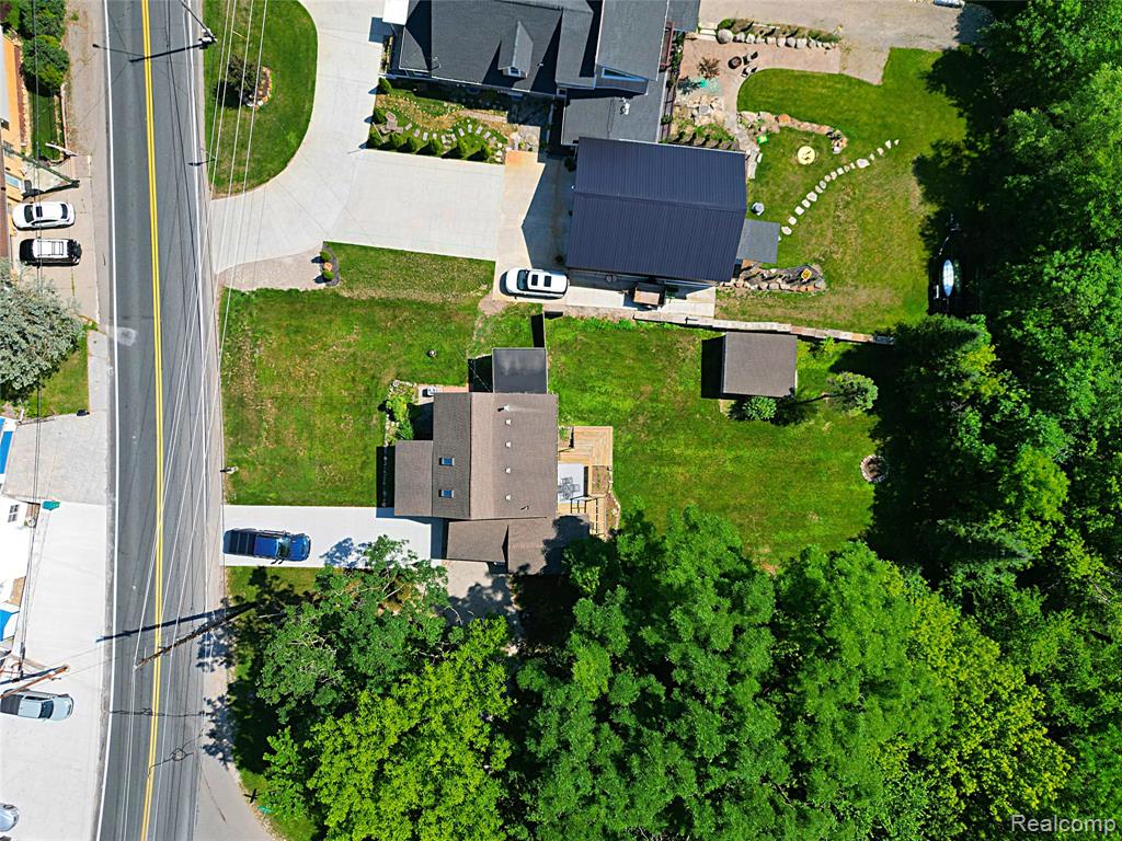 412 E Shore Drive, Whitmore Lake, MI 48189 — Photo 56