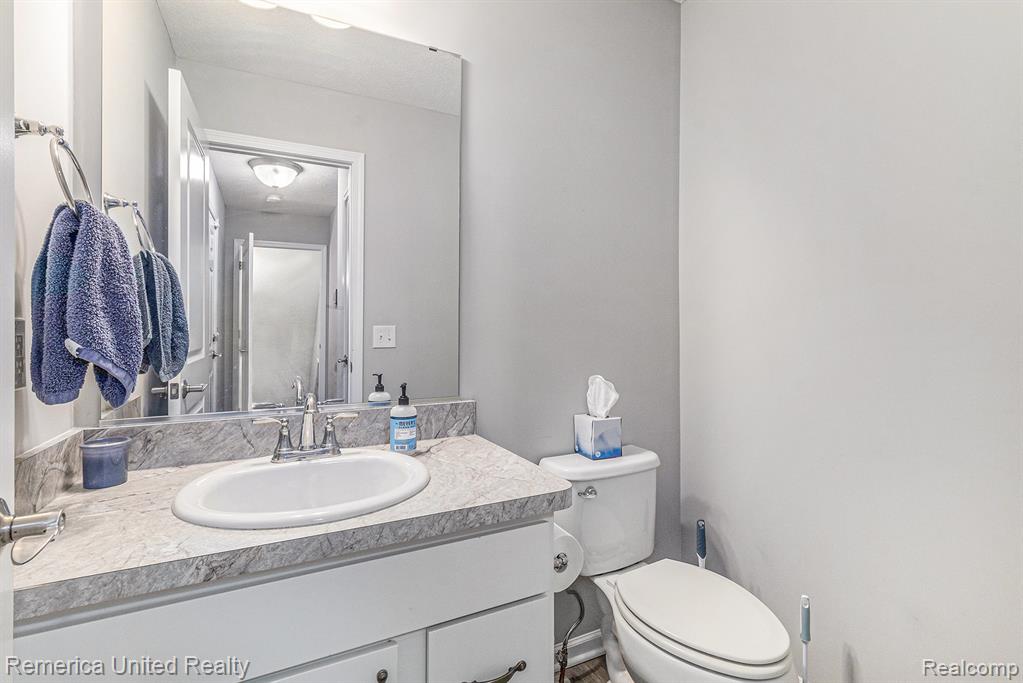 631 Grafton Lane, Howell, MI 48855 — Photo 13