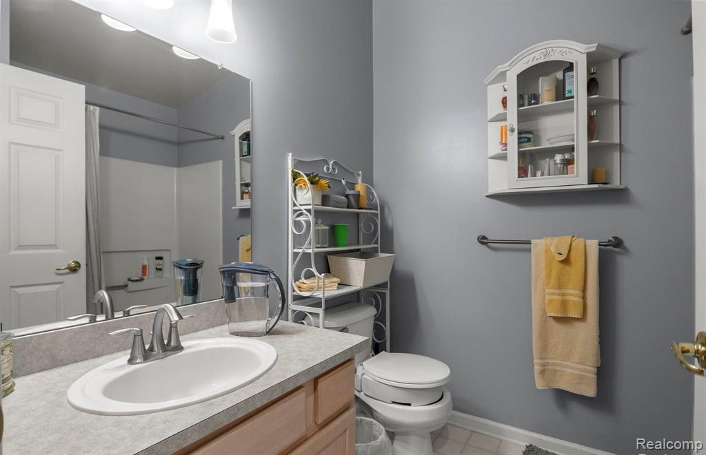 4242 Schaefer Road, Dearborn, MI 48126 — Photo 17