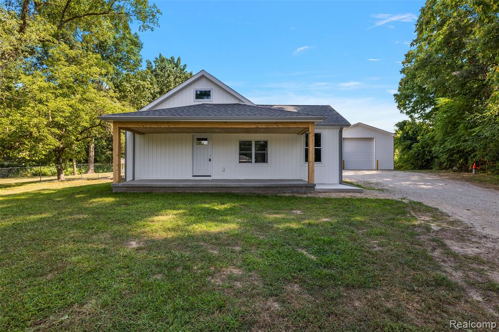 5771 Gratiot Avenue, St. Clair, MI 48079 — Photo 4