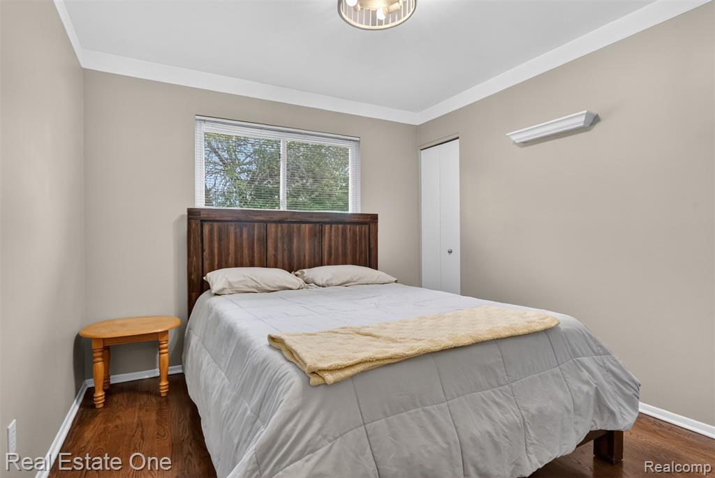 2802 Costa Mesa Road, Waterford, MI 48329 — Photo 18